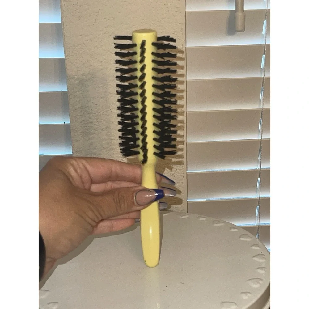 Vintage Avon Full Round Brush Yellow Black Bristles 1970-80's
